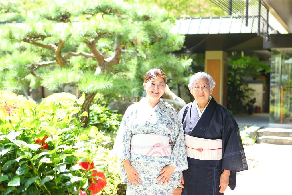 Kamiyamada Hotel Chikuma Exterior photo
