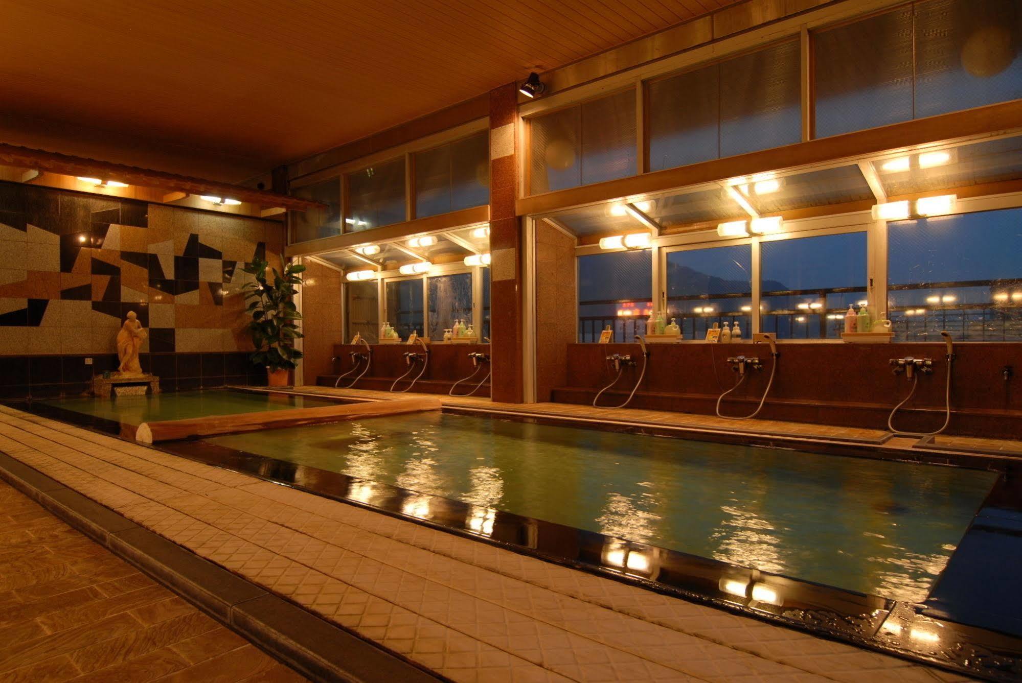 Kamiyamada Hotel Chikuma Exterior photo