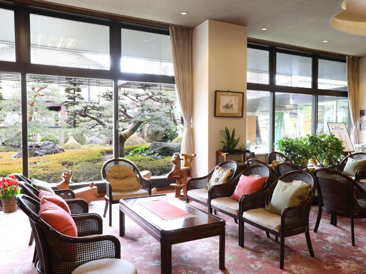 Kamiyamada Hotel Chikuma Exterior photo